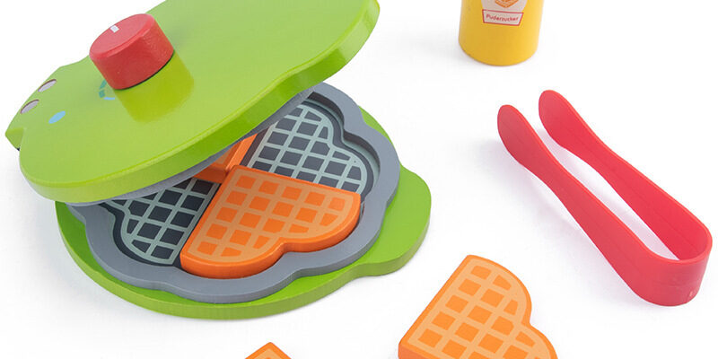 Wooden Play Kitchen Set with Dishwasher and Cooking Station for Kids